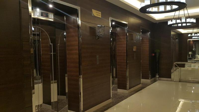 M Hotel Makkah By Millennium Mecca Exterior foto Elevators in the hotel